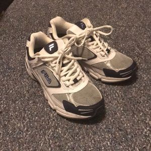 Size 9 Fila DLS FOAM